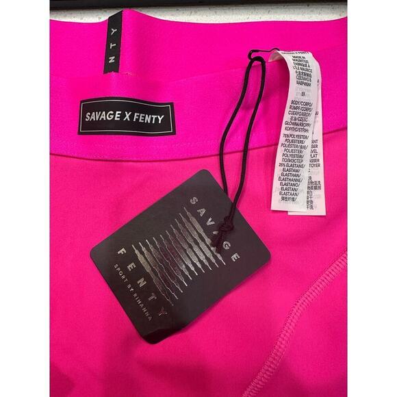 Savage x fenty Line Up High Waisted Pocket Leggings NWT 2XL Pink Highlighter - Picture 5 of 5